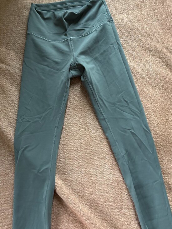 lululemon athletica Pants - Wunder Train High-Rise Tight 25" - Size 6, Color Palm